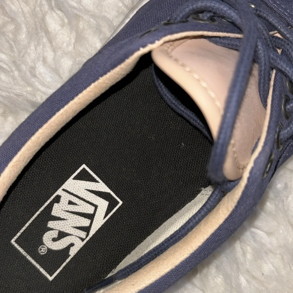 🛹Vans Authentic Era Canvas and Leather Sneakers, Size 8 - Picture 9 of 16